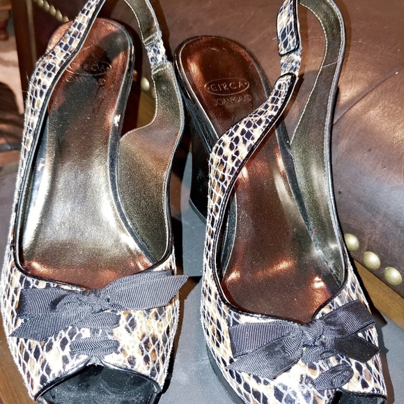 Slingback wedges - Picture 2 of 2